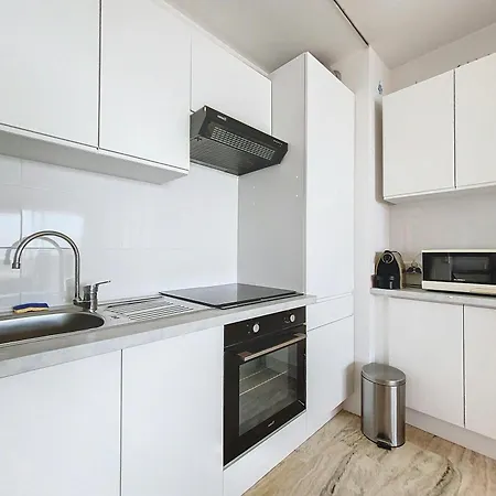 Apartment Emily - 2 Couchages - - Vue Golfe-Juan